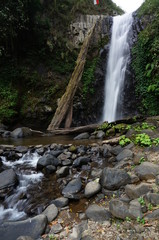 Fototapeta premium Rayap Waterfall is a beautiful place to visit with water coming from mountain sources