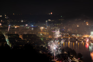 Naklejka premium Silvester Feuerwerk in Linz Oberösterreich 2019/2020