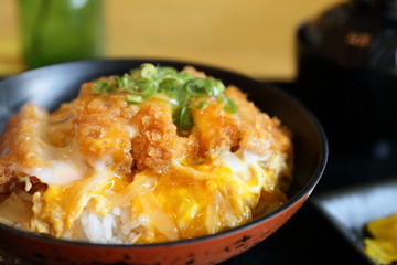 かつ丼