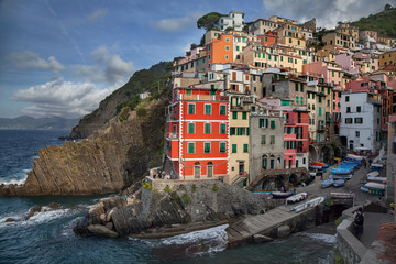 Fototapeta na wymiar Riomaggiore is one of five towns in the Cinque Terre, Ligurian coast, Italy