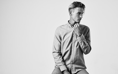 Obraz premium young man in a suit