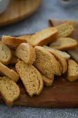 pan, bread
