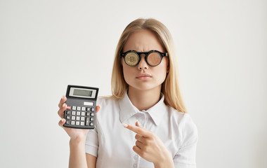 woman with calculator