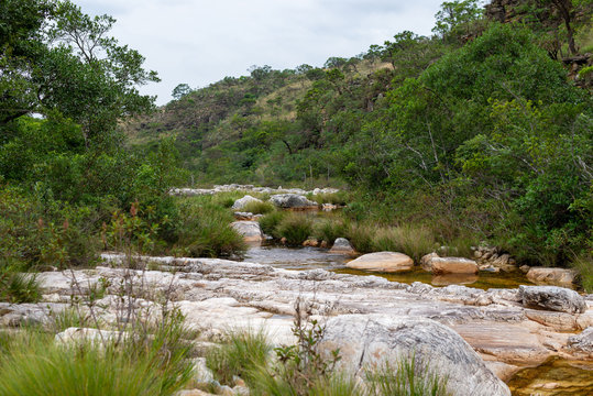 Cachoeira do Capivara Ecoparque, pr&oacute;ximo ao Mirante de furnas vista de cima dos C&acirc;nions na cidade de Campit&oacute;lio, Minas Gerais Brasil rota dos queijos serra da canastra