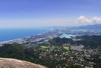 Vista da Barra da Tijuca e Recreio do mirante da Pedra Bonita