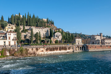 Verona, Il Castello sul fiume Adige