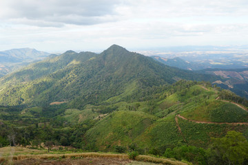 Obraz premium landscape with mountains and clouds