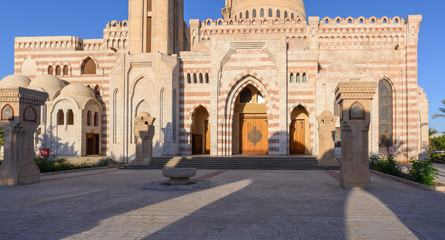 Fototapeta na wymiar mosque in egypt