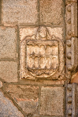 Escudo en edificio de Segovia