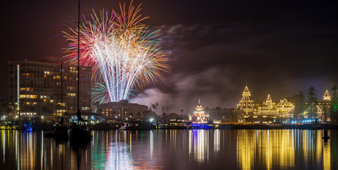 Naklejka premium New Year's Eve Fireworks at the Hotel del Coronado