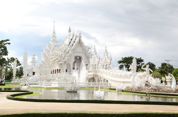 Naklejka premium Famous white church in Wat Rong Khun, Chiang Rai province, north 