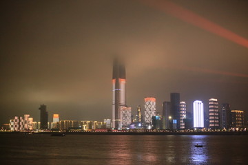 Obraz premium Wuhan skyline at night