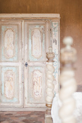 L'armoire dans la chambre du château 