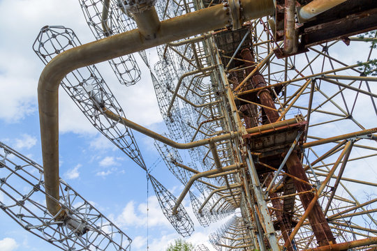 Former military Duga radar