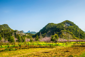 Obraz premium Countryside scenery in the mountains