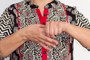 A Japanese technique to harmonize the body called Jin Shin Jyutsu