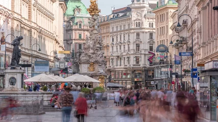 Abwaschbare Fototapete Wien Menschen gehen in Graben St. Zeitraffer, Altstadt Hauptstraße von Wien, Österreich.