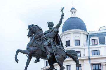 Obraz premium Equestrian statue of Michael the Brave in Bucharest Romania, the Prince of Wallachia, Prince of Moldavia and de facto ruler of Transylvania