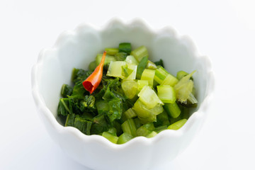 刻んだ野沢菜漬け