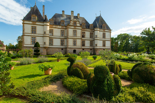 Chateaux Schloss Cormatin im Burgund 