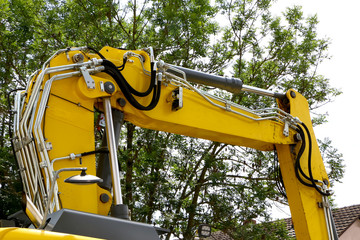 Hydraulikvorrichtung an einem Baggerarm