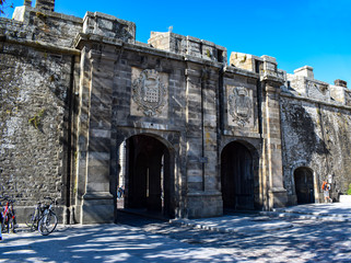Entrée porte saint vincent à Saint-Malo commune française Bretagne département d'Ille-et-Vilaine