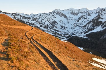 Sentier vers le lac d'Isaby, Hautacam, Argelès-Gazost, Pyrénées, France