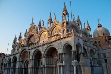 Fototapeta na wymiar Venice, Italy: The Basilica of St Mark's with the Triumphal Quadriga (Horses of Saint Mark)