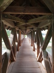 holzbr&uuml;cke