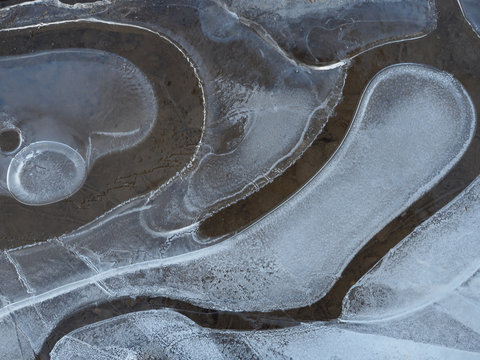 Winter - Minusgrade formen bizarre Eiswelten