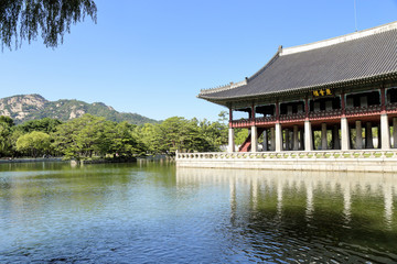 Obraz premium Gyeonghoeru Pavilion