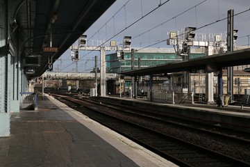 Fototapeta premium Train chemin de fer signalisation ferroviaire en France