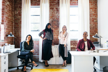 Multigenerational businesswomen