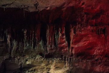 cave in cave