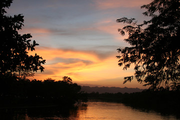 Obraz na płótnie Canvas Sky at sunset