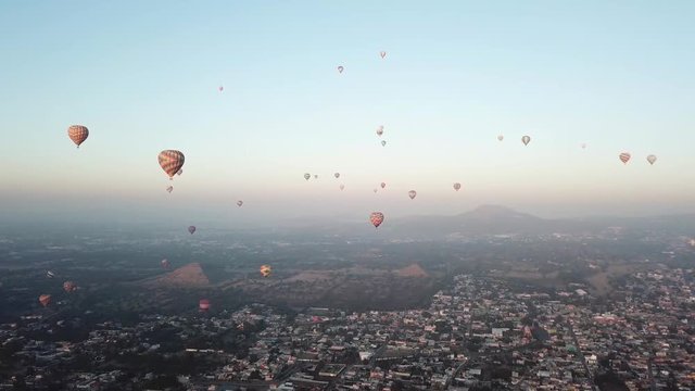 aerostatic balloon making in teotihuacan mexico