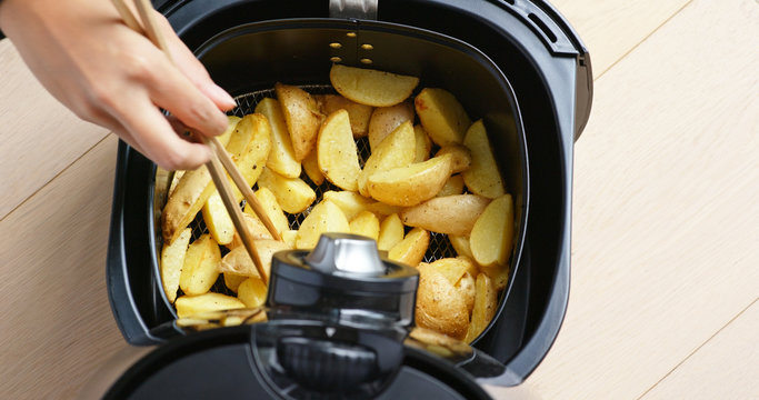 Air fryer homemade crispy potato