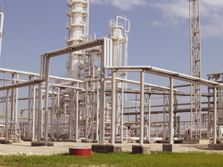 Oil refinery