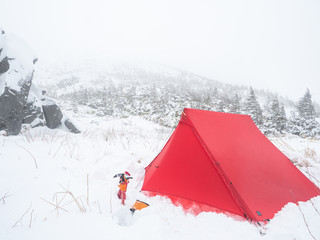 テント 風景 冬 雪 キャンプ