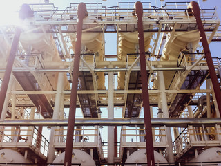 Oil separation unit. The primary separation stage and the final stage of separation in one physical block.