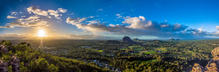 Fototapeta premium sunset in the mountains