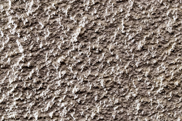 Finishing the house outside with white concrete chips