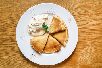 pancakes with meat