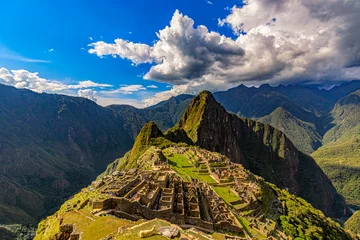 Foto auf Acrylglas Machu Picchu Peru, Eastern Cordillera, Cusco region. Historic Sanctuary of Machu Picchu seen from House of Guards. There is Huayna Picchu raised above the Inca city