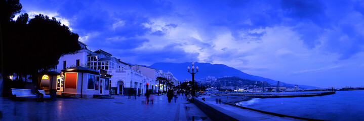 Night embankment in Yalta.