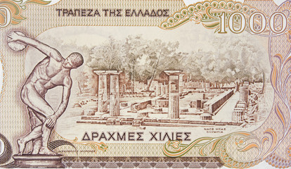 Temple of Hera in Olympia and Discobolus of Myron sculpture on old Greece drachma (1987) banknote....