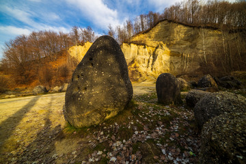 Trovantii – the strangest living stones in Romania.