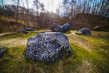 Trovantii – the strangest living stones in Romania.