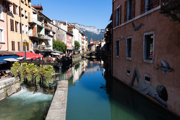 Fototapeta na wymiar in the streets of Annecy, the largest city of Haute Savoie department in the Auvergne Rhone Alpes region in southeastern France. Also called Venice of France.