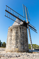 Moulin de Daudet in Fontvieille / Provence (France)M - obrazy, fototapety, plakaty